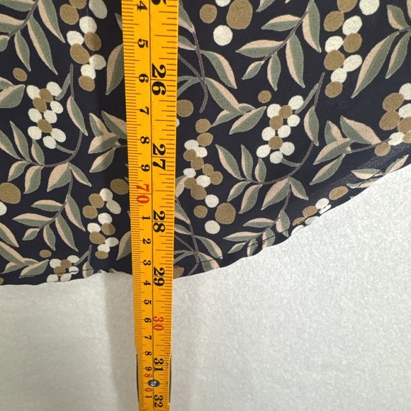 Pleione Navy Floral Blouse – Modern Feminine Core Multicolor Flower & Leaf Print - Picture 7 of 7